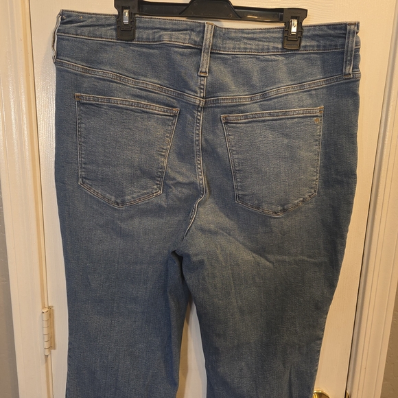 Madewell Blue Boot Cut Jeans - Picture 4 of 7
